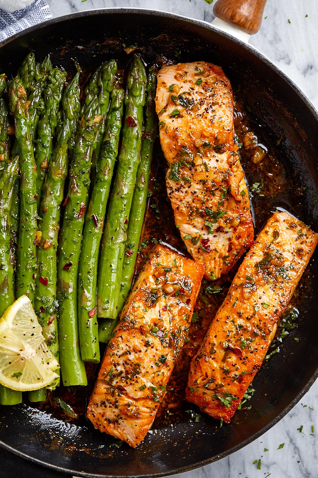 Garlic Butter Salmon Lemon Asparagus