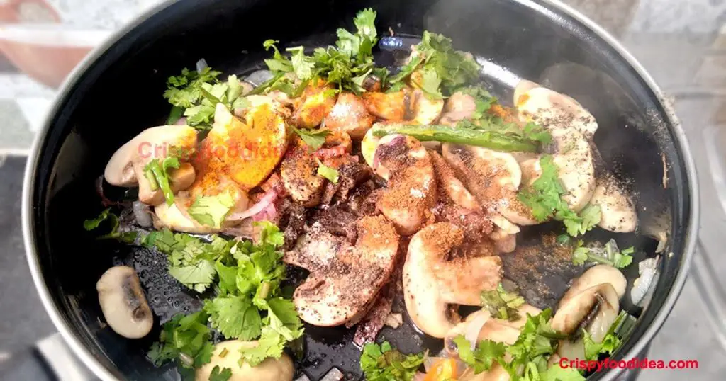 add rest of the ingredients of mushroom fry