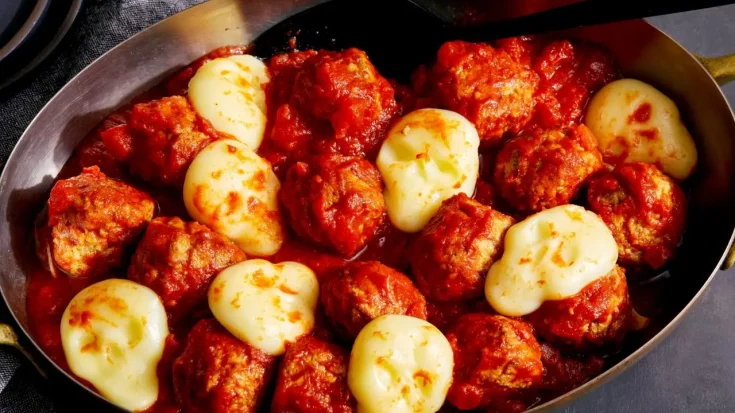 21 Easy Halloween Appetizers Thatβll Spook & Delight Your Party Guests! | Fun & Spooky Finger Foods for Halloween Parties 34