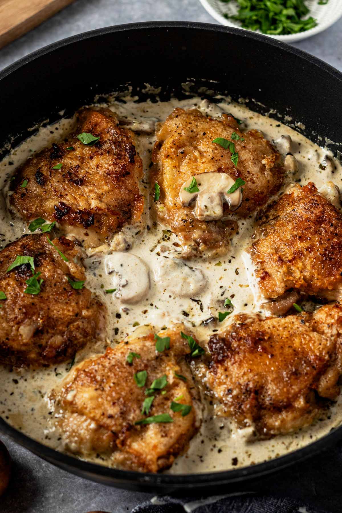 Crock-Pot Chicken Thighs with Creamy Mushroom Sauce