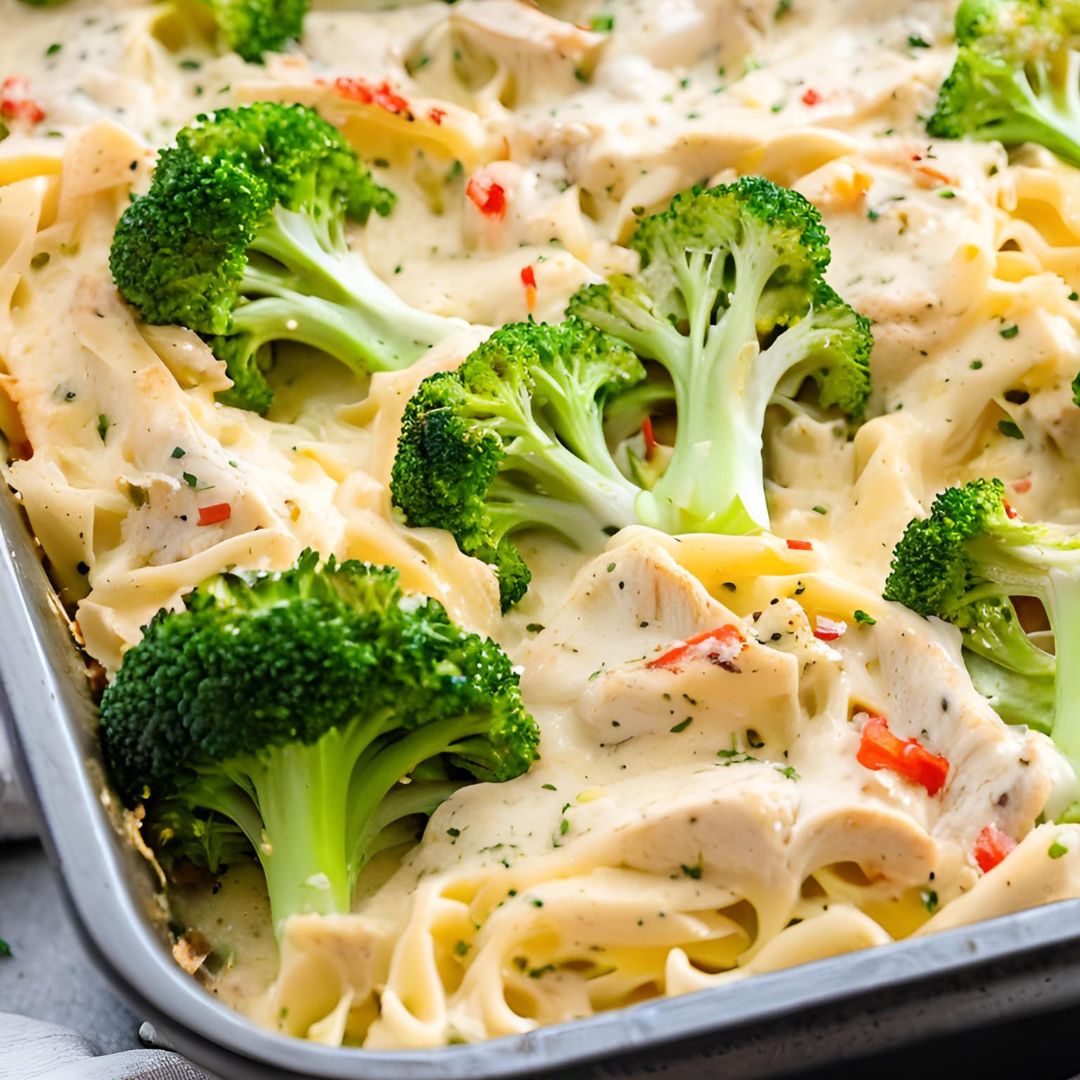 Keto Chicken Alfredo Casserole Recipe