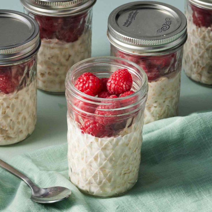 Image for High-Fiber Raspberry-Vanilla Overnight Oats