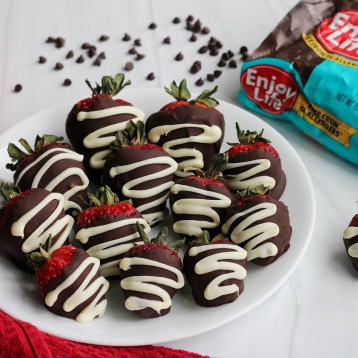 Image for Gluten-Free Chocolate Covered Strawberries Recipe