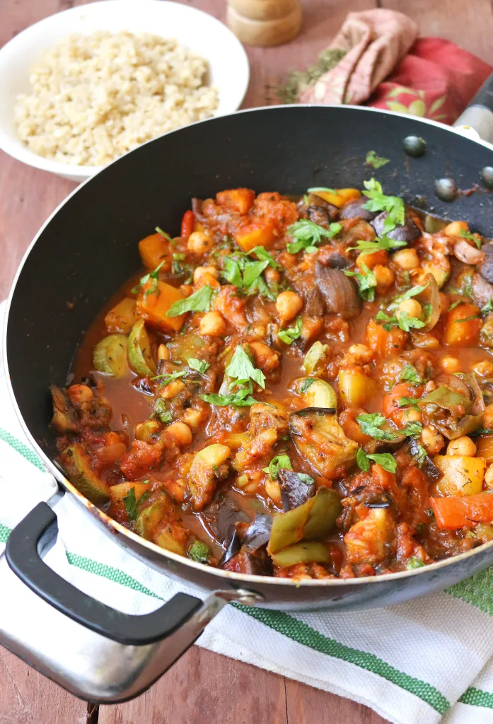 Mediterranean chickpea stew with olives