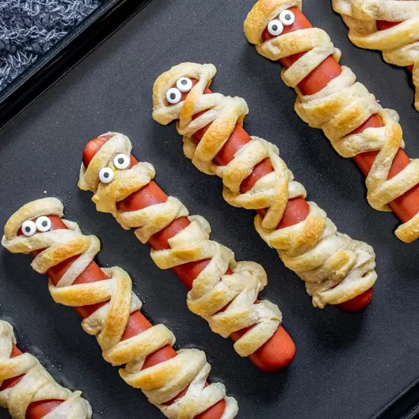 21 Easy Halloween Dinner Ideas Everyone Will Love π | Fun & Spooky Meals 30