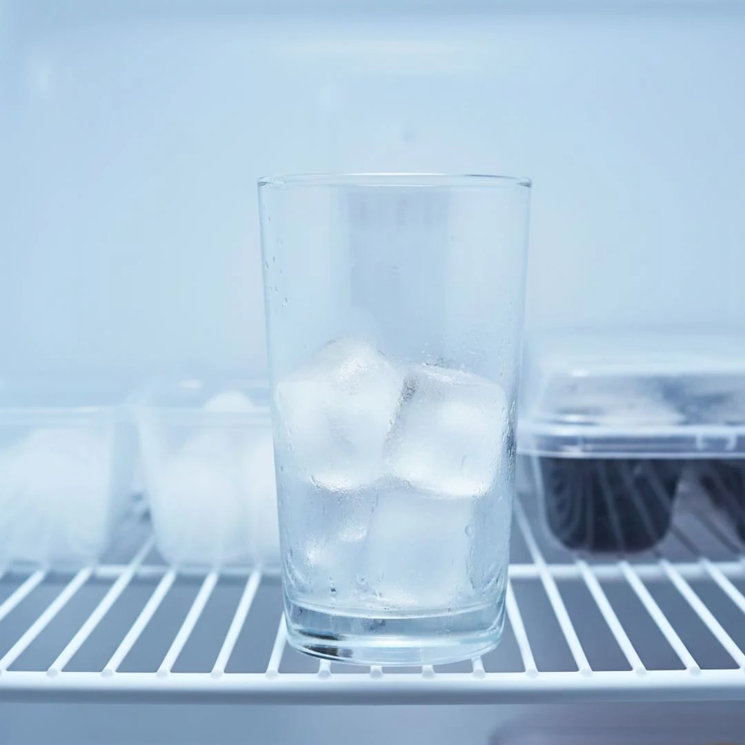 Chilled Collins glass with ice placeholder