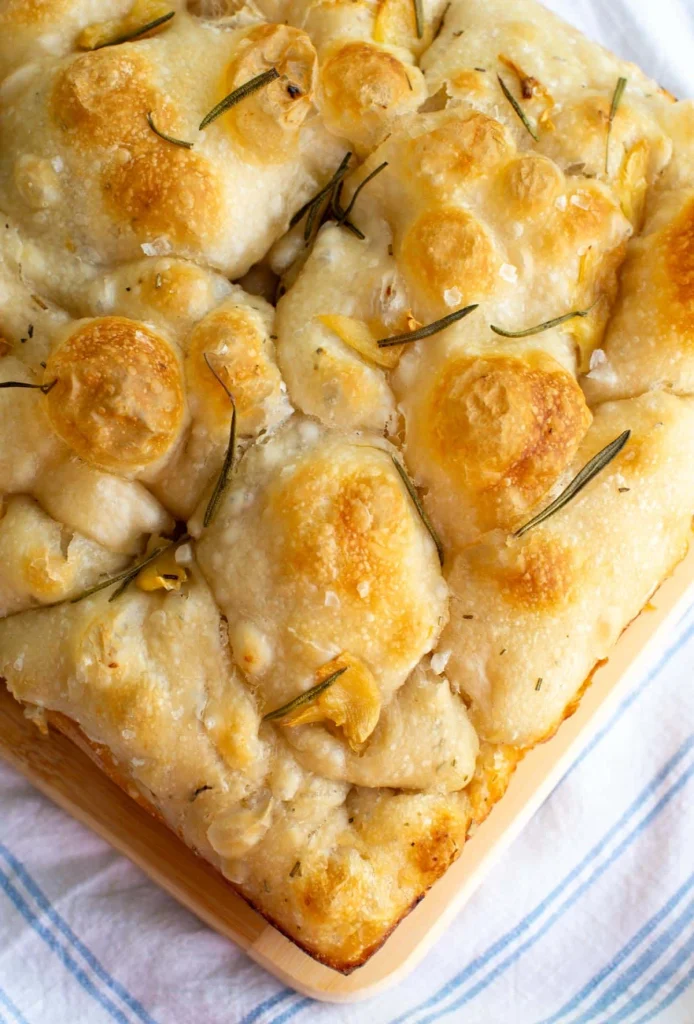 The BEST Sourdough Focaccia Recipe (No-Knead, Overnight, Super Airy!) 20 Sourdough Garlic Focaccia (Roasted Garlic & Herb)