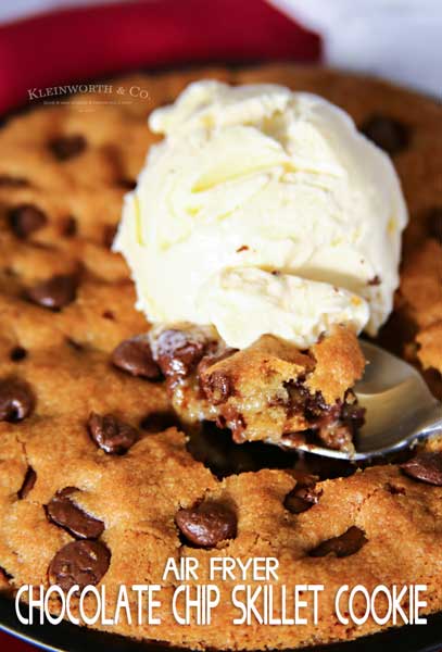 Image for Air Fryer Chocolate Chip Skillet Cookie