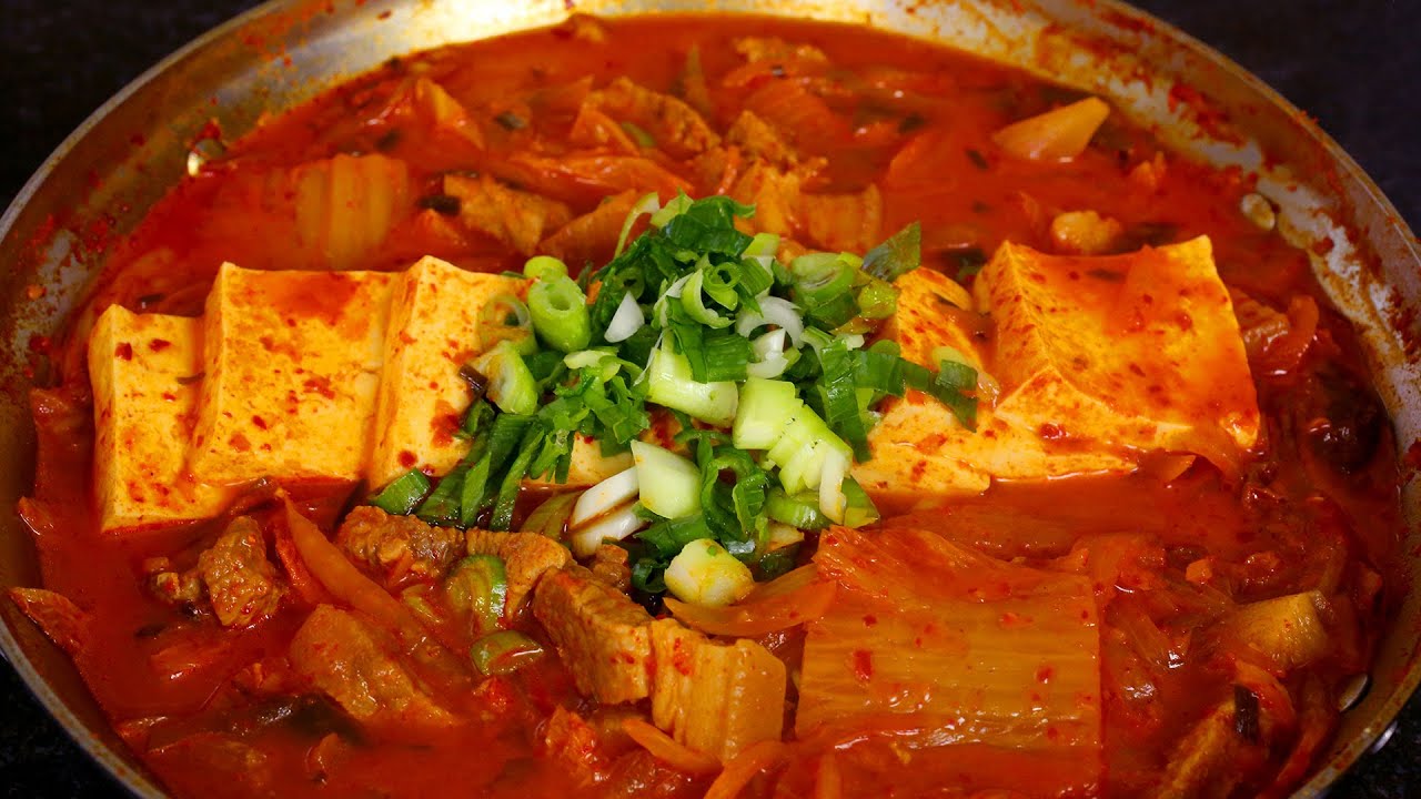 Image for Spicy Kimchi Soup (Kimchi Jjigae)